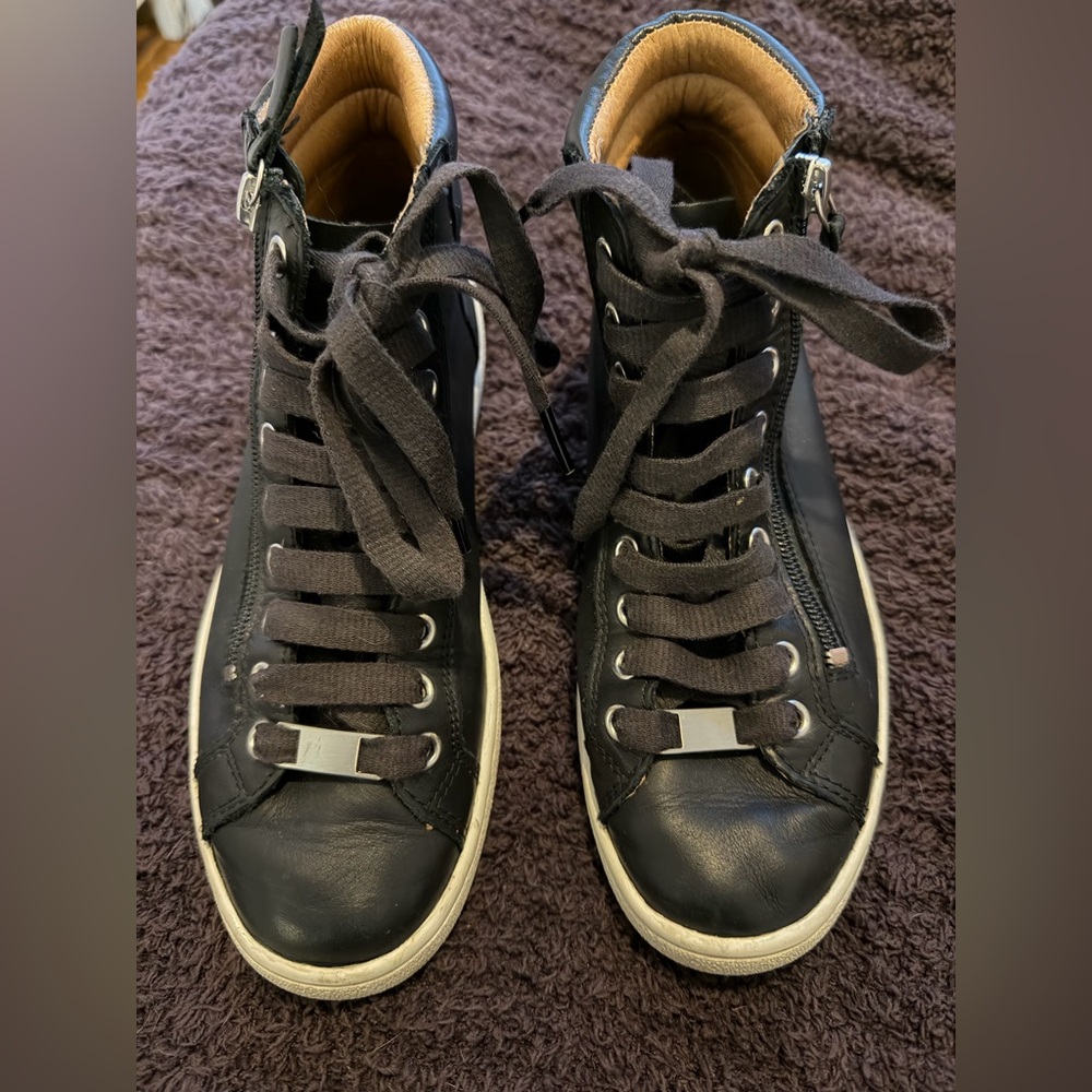 Ugg Hightop Sneakers